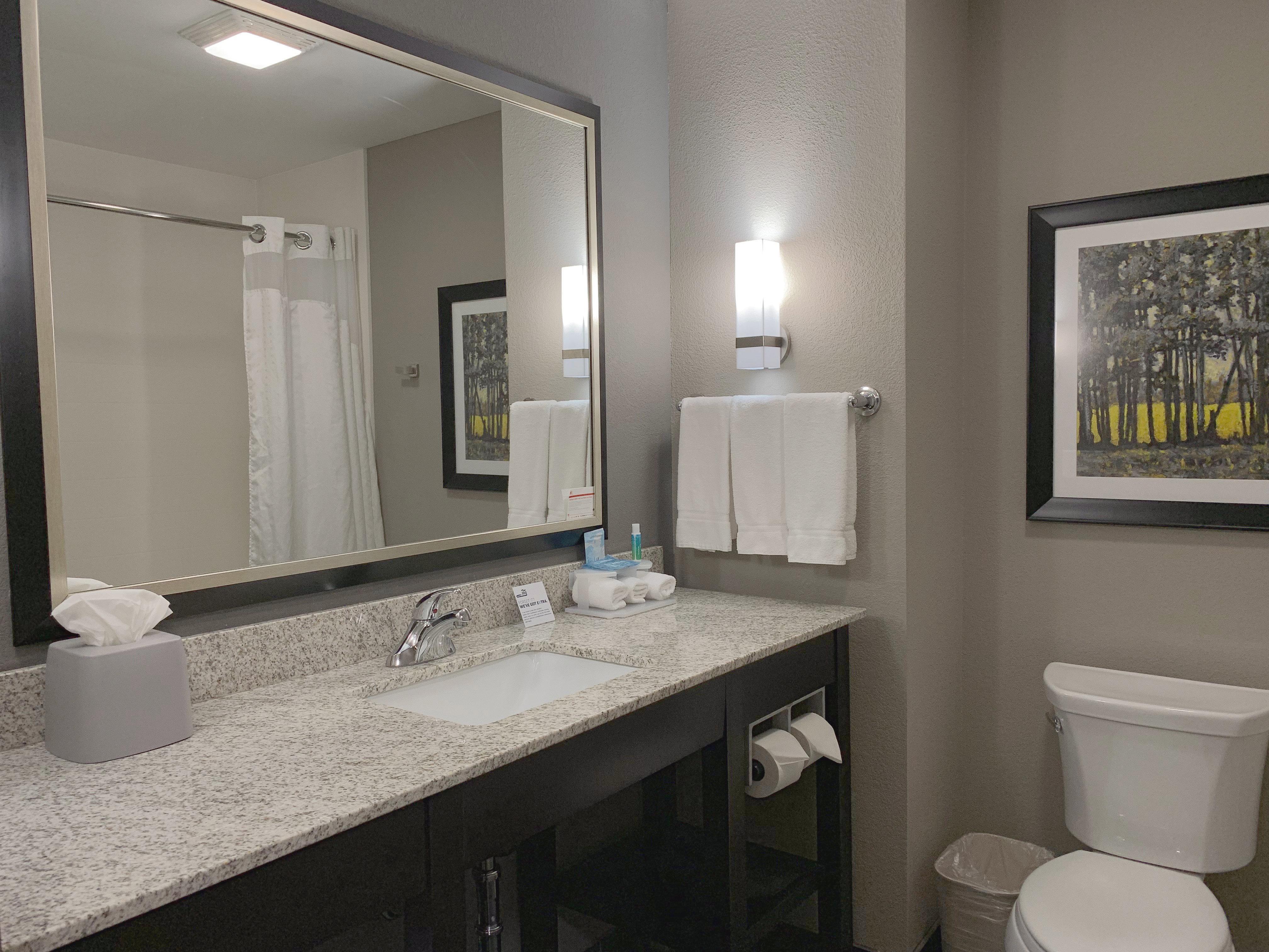 Holiday Inn Express And Suites Madison Central By Ihg Luaran gambar