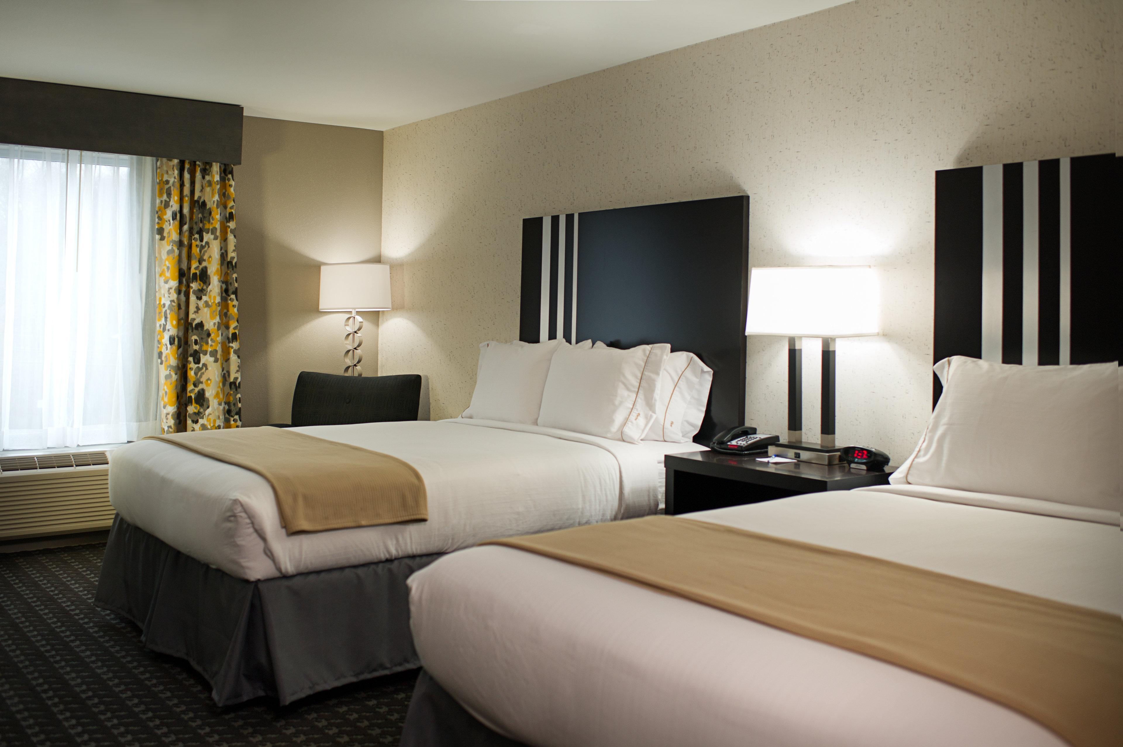 Holiday Inn Express And Suites Madison Central By Ihg Luaran gambar