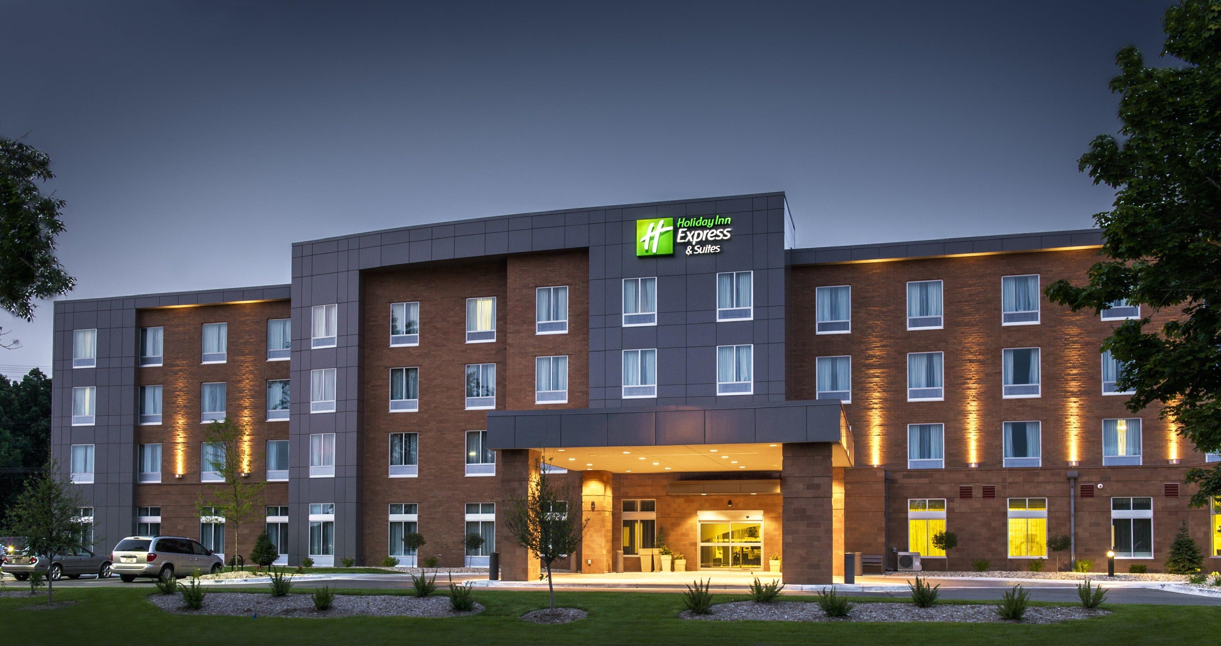 Holiday Inn Express And Suites Madison Central By Ihg Luaran gambar