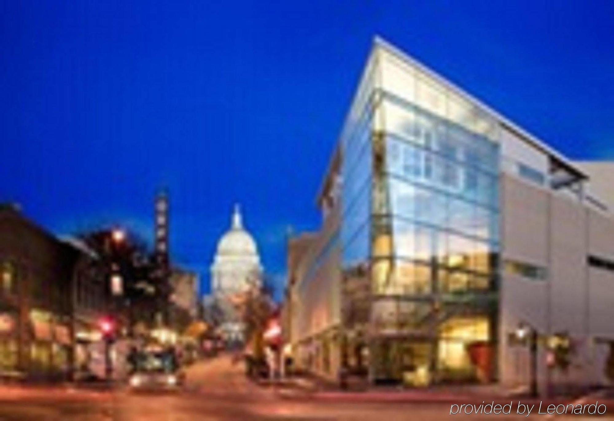 Holiday Inn Express And Suites Madison Central By Ihg Luaran gambar